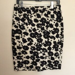 Women skirt